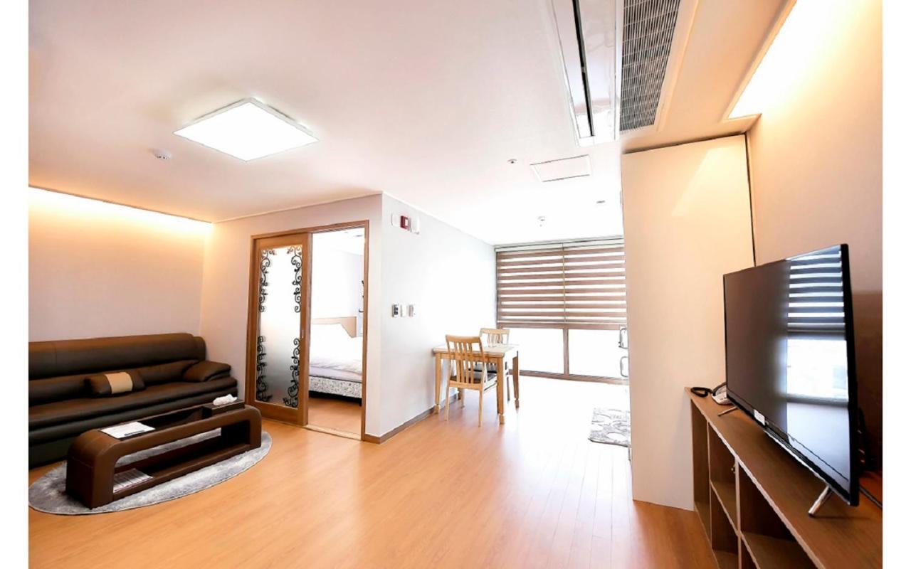 Residence Hotel K Okpo جيوجي المظهر الخارجي الصورة