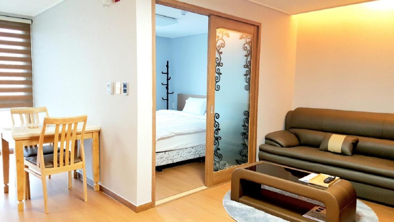 Residence Hotel K Okpo جيوجي المظهر الخارجي الصورة